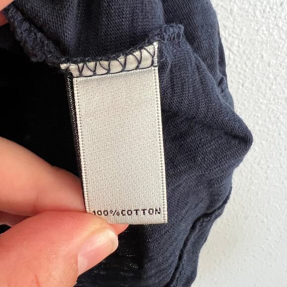 Neiman Marcus Ruffle Tee Top Navy Blue V-Neck Pullover Cotton Short Sleeve Sz M - Picture 3 of 5